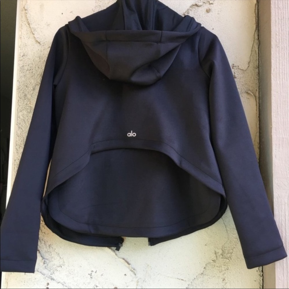 Alo yoga jacket